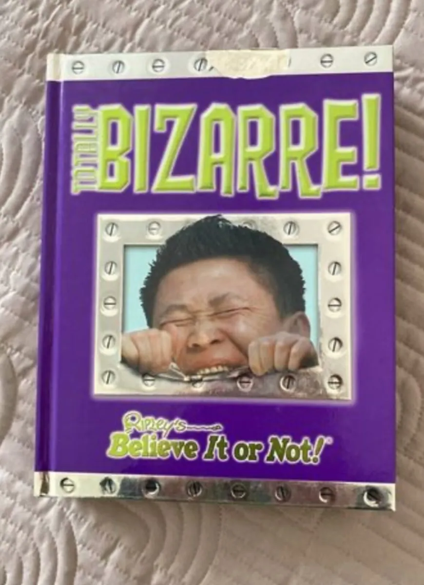 Book: Ripley's Believe it or Not: Totally Bizarre - Image 1