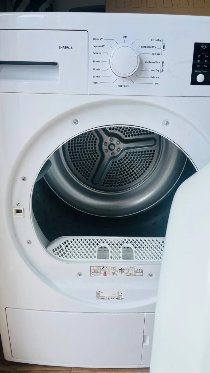Tumble dryer with Ber rating of B - Image 1