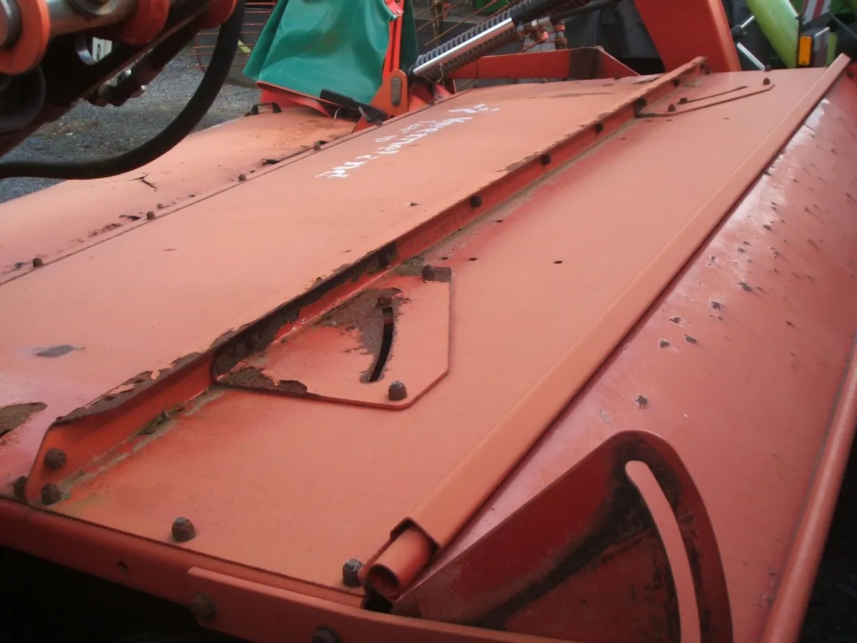 2012 Kverneland Taarup 4232 LT mower conditioner - Image 4