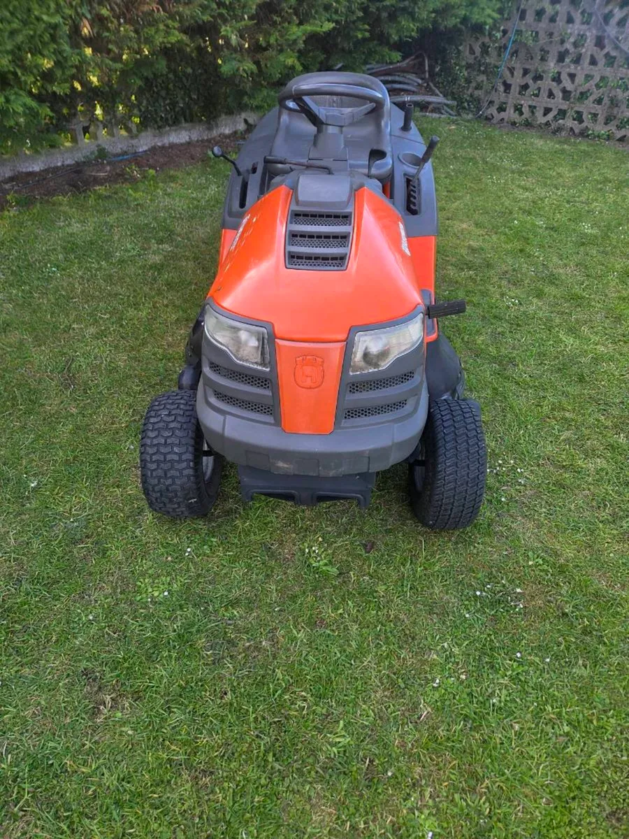 Ride on mower - Image 3