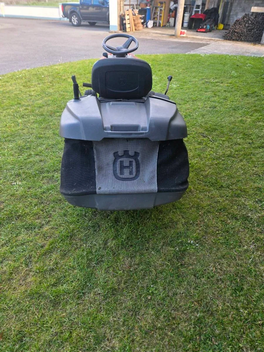 Ride on mower - Image 4