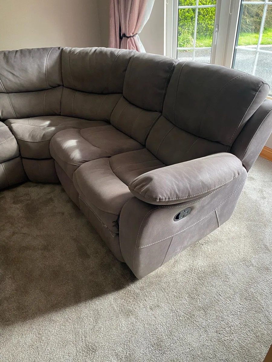 Sofa - Image 3