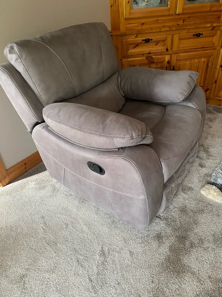 Sofa - Image 4