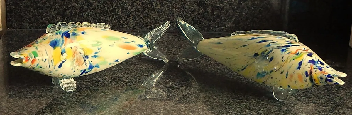 2 Vintage Hand Made Glass Fish - Image 2