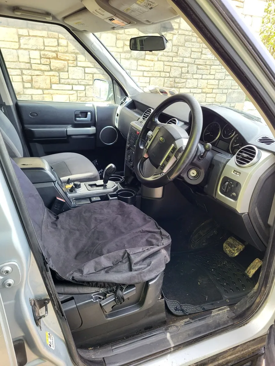 Land Rover Discovery 2009 - Image 2