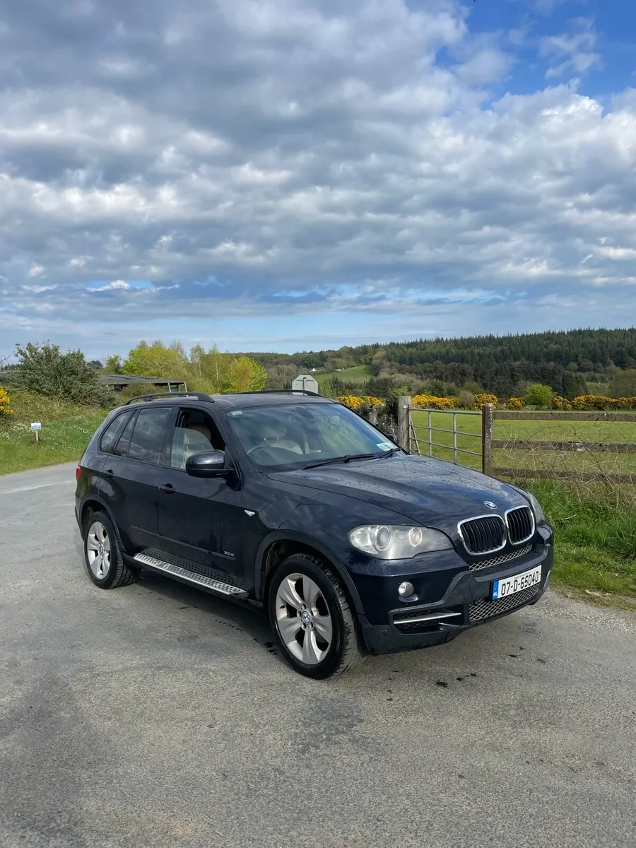 BMW X5 - Image 1