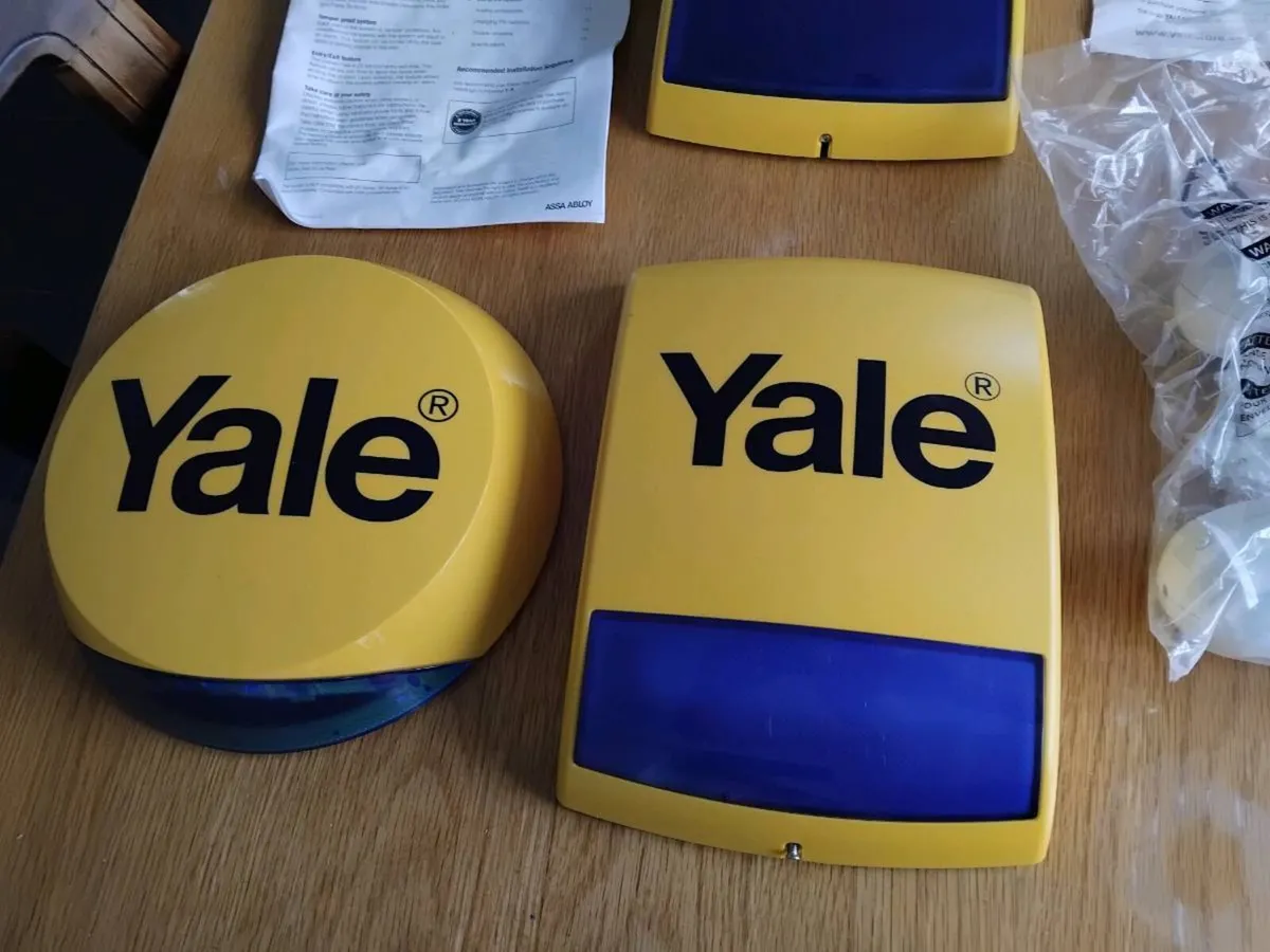 Yale Alarm Equipment - Image 2