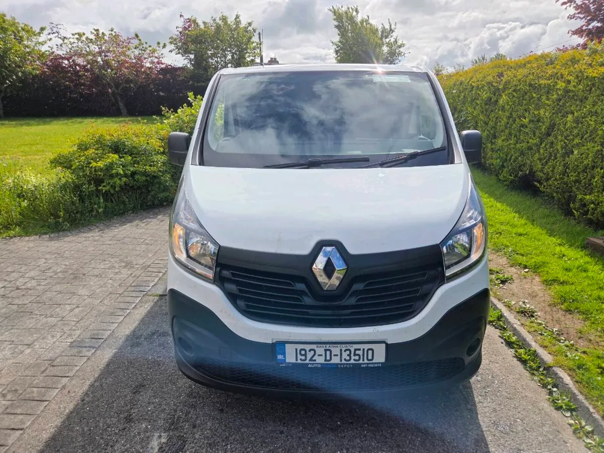 Renault traffic - Image 3