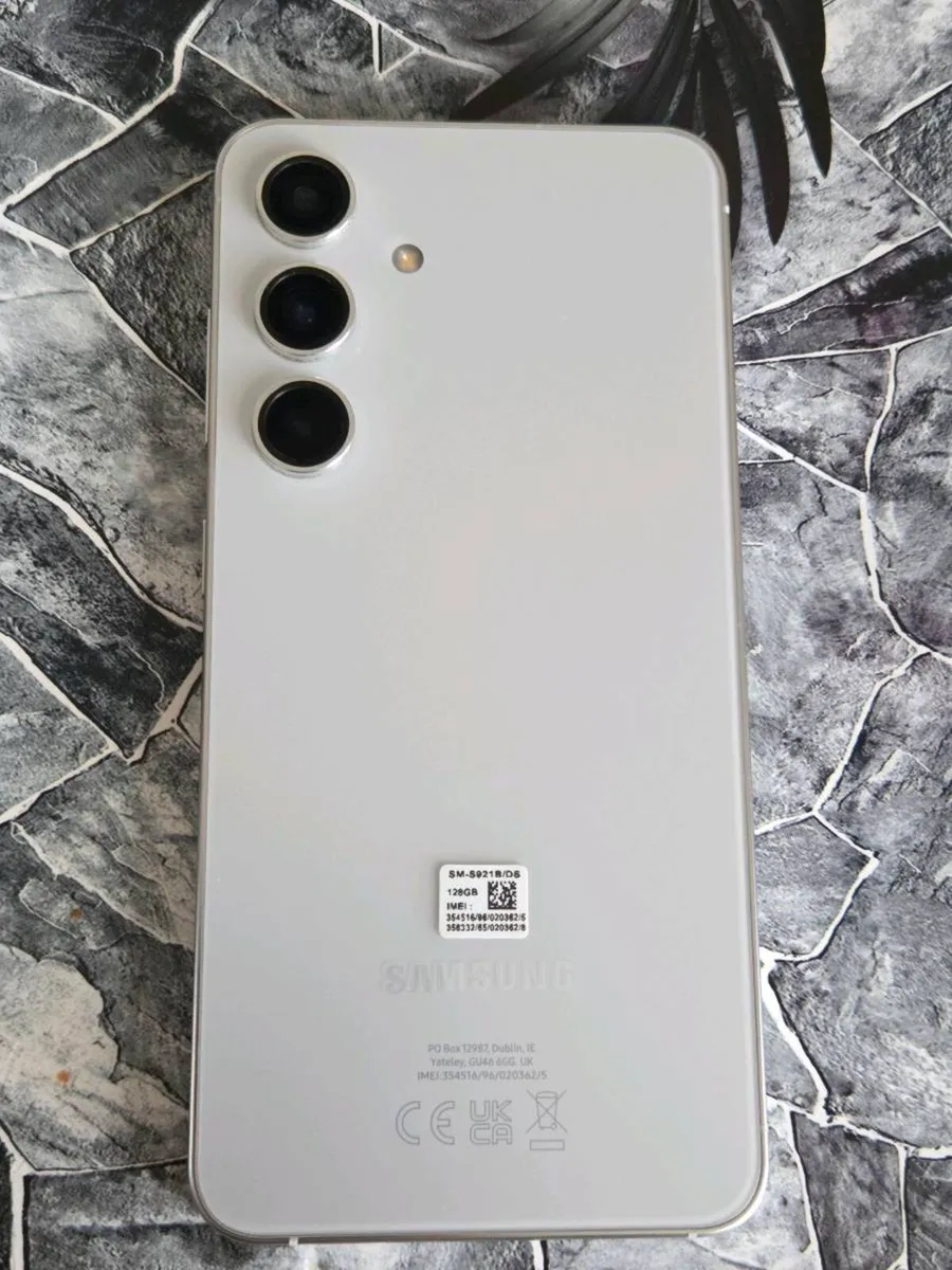 Samsung Galaxy S24 still 4 months warranty - Image 4