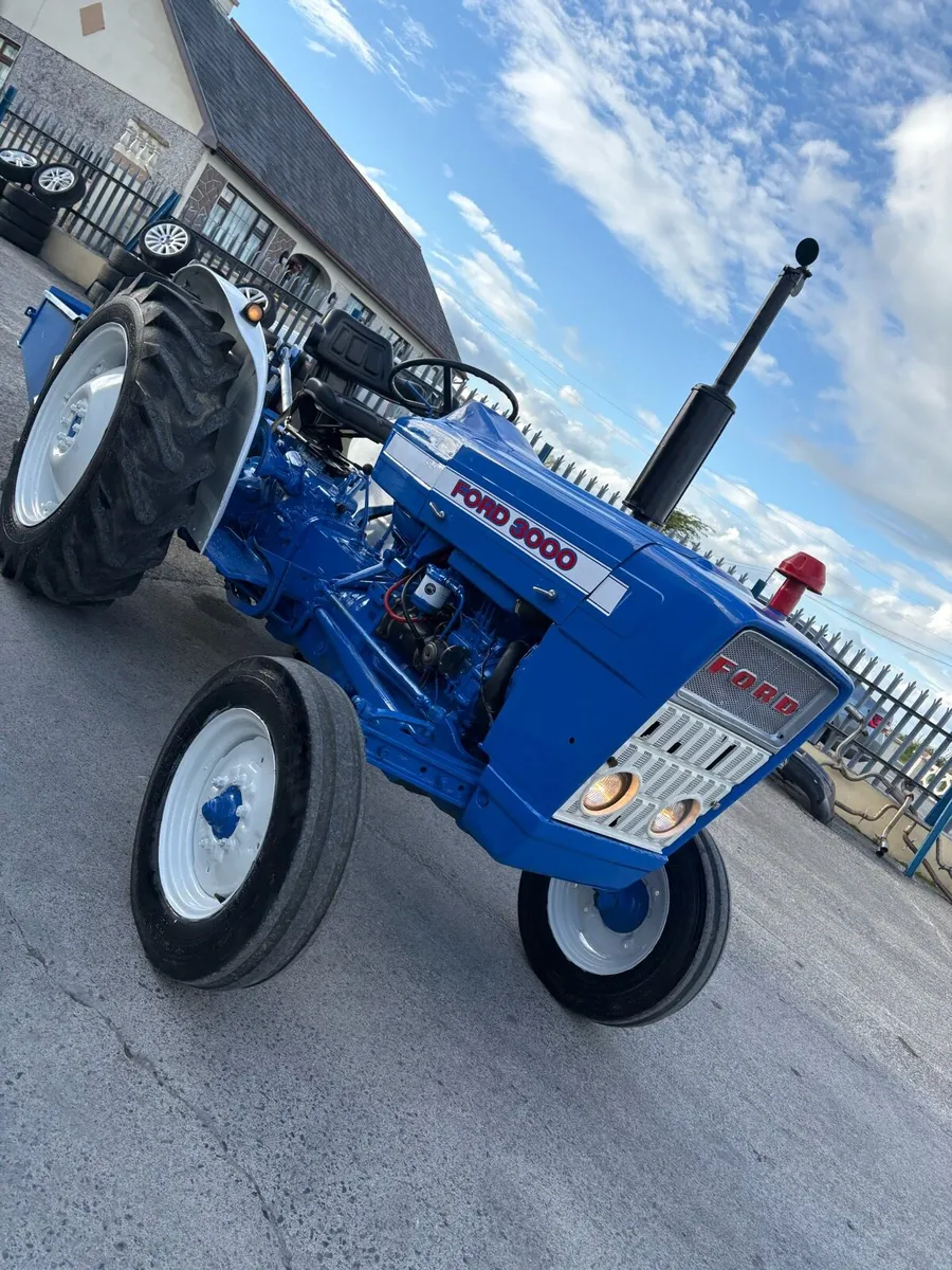 VERY CLEAN FORD 3000 - Image 1