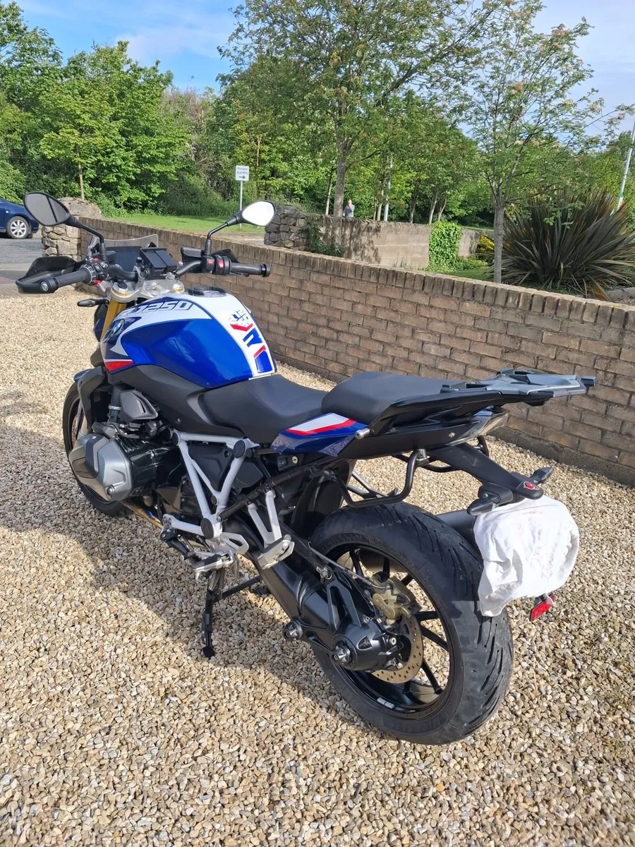 Motorcycle - Image 2