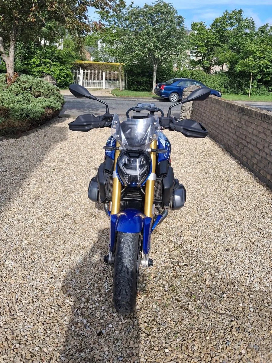 Motorcycle - Image 3