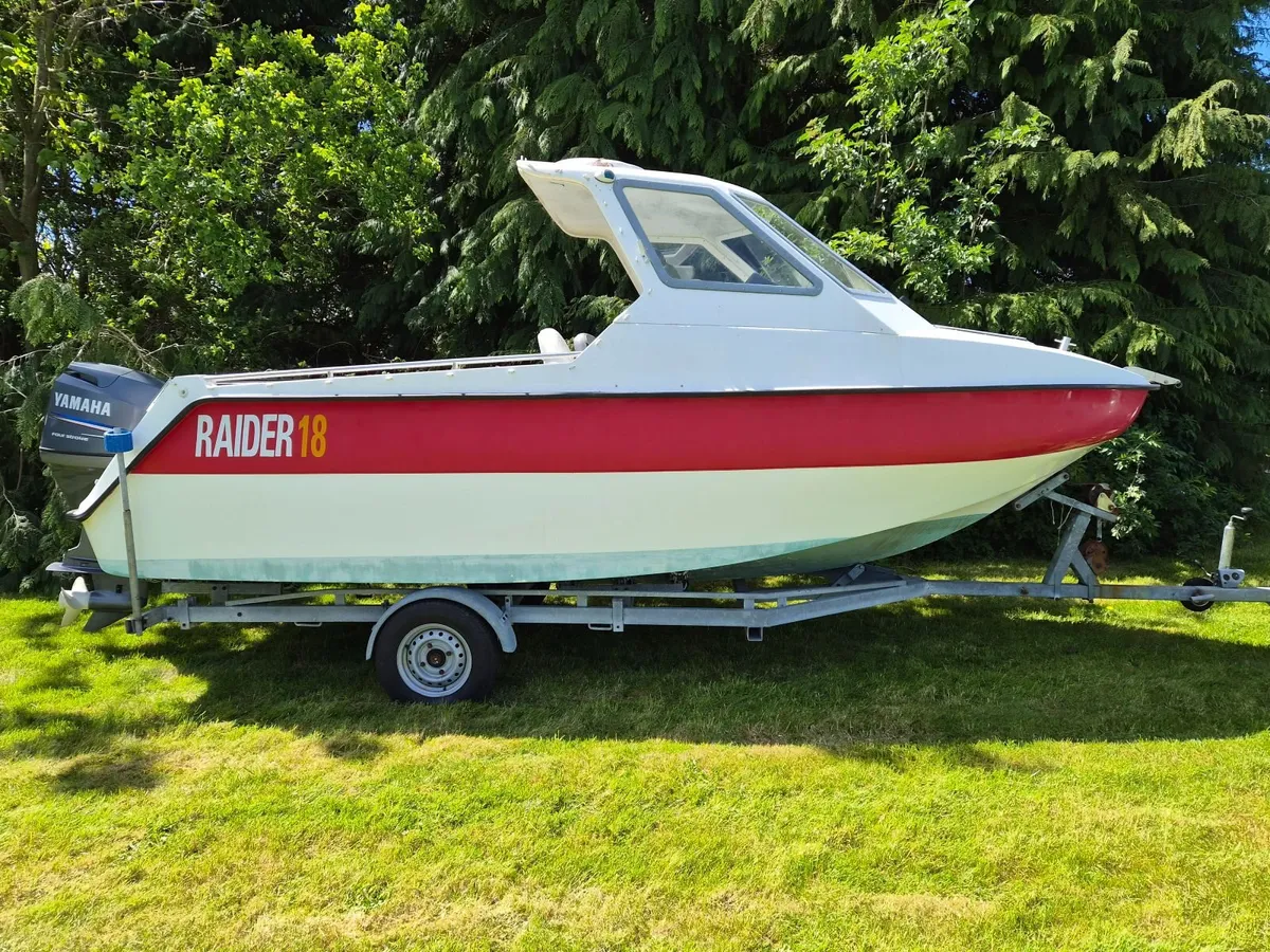 Raider 18 Uk Built Immaculate Condition - Image 1