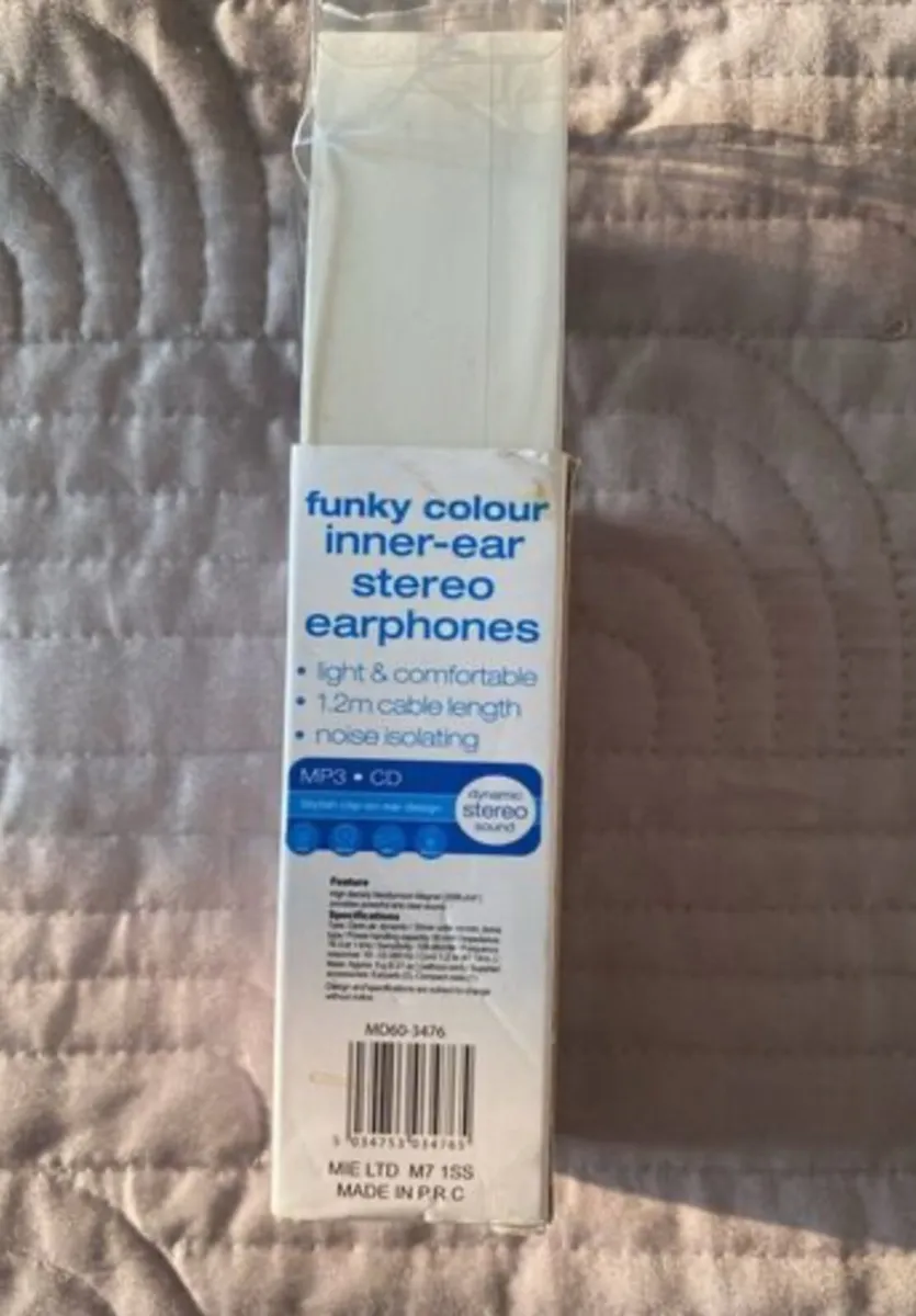 Funky earphones - Image 2