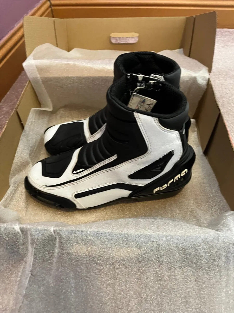 Motorbike boots - Image 3