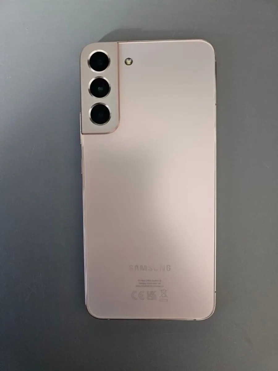 Samsung S22+ 256gb, 2 sim, Pink Gold, Mint Condition - Image 3
