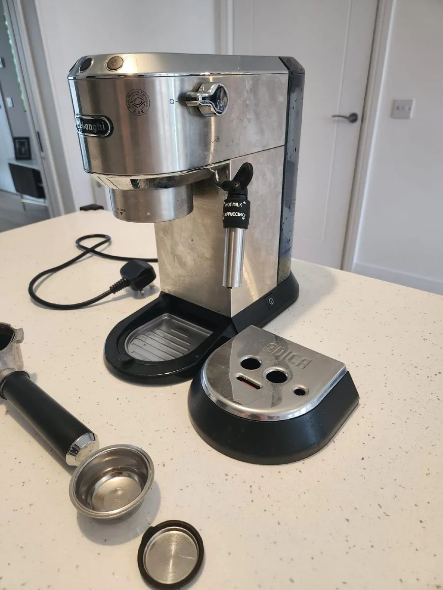 Espresso Machine (De'Longhi) - FREE - Image 3
