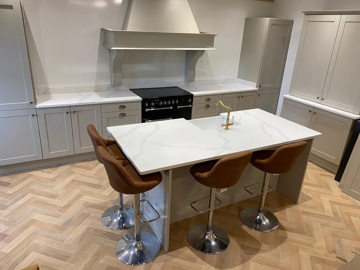 New ex display Kitchen - Image 1