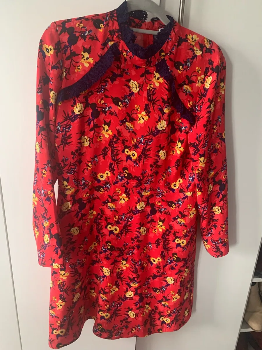 Dresses - Image 4