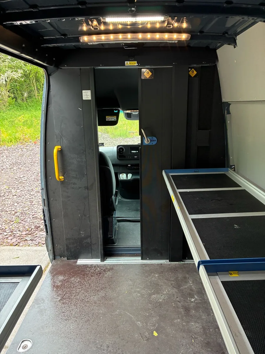 Van racking shelving  gema bulkhead sliding door - Image 1