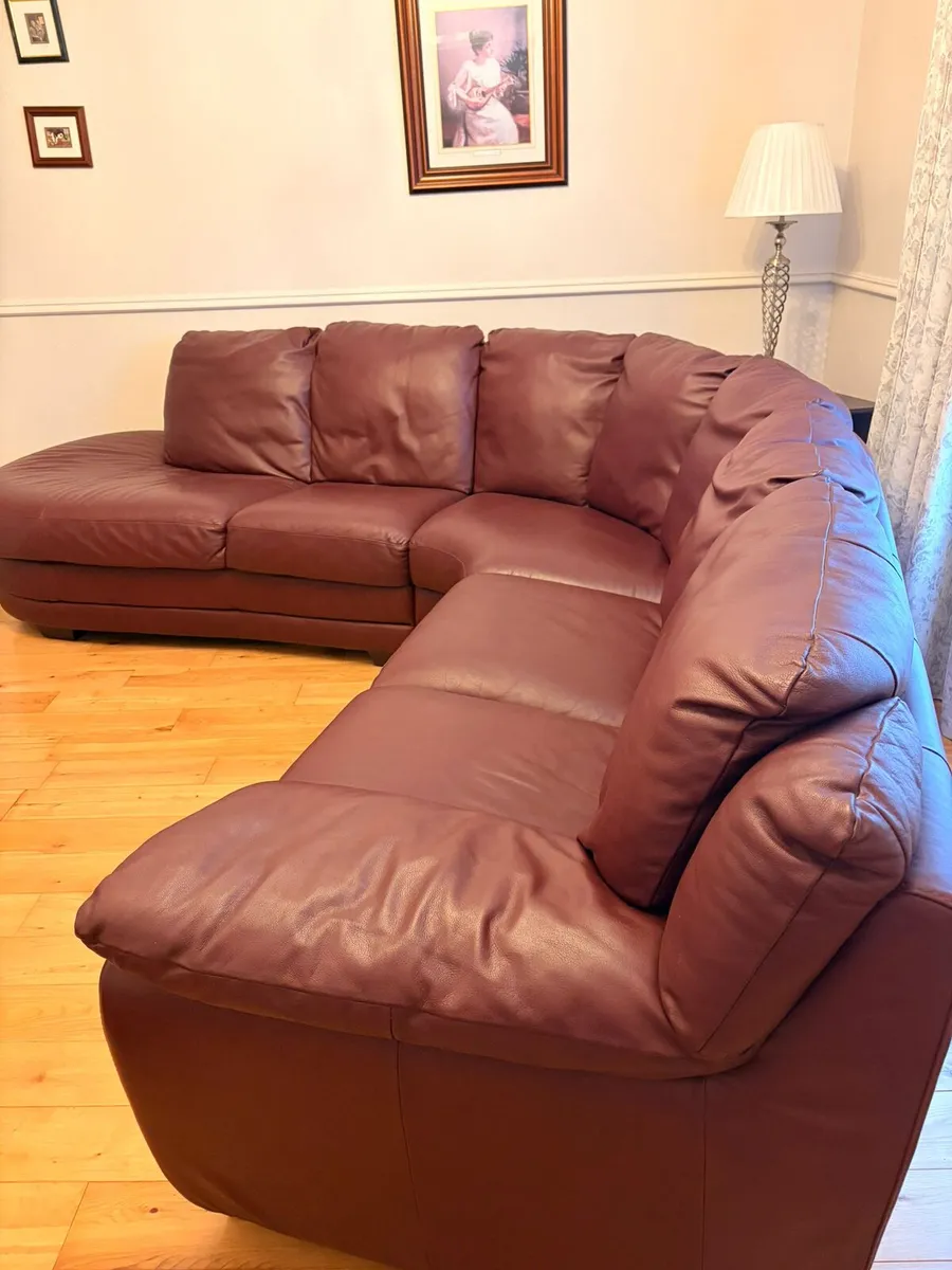 Natuzzi leather L-shape sofa - Image 1