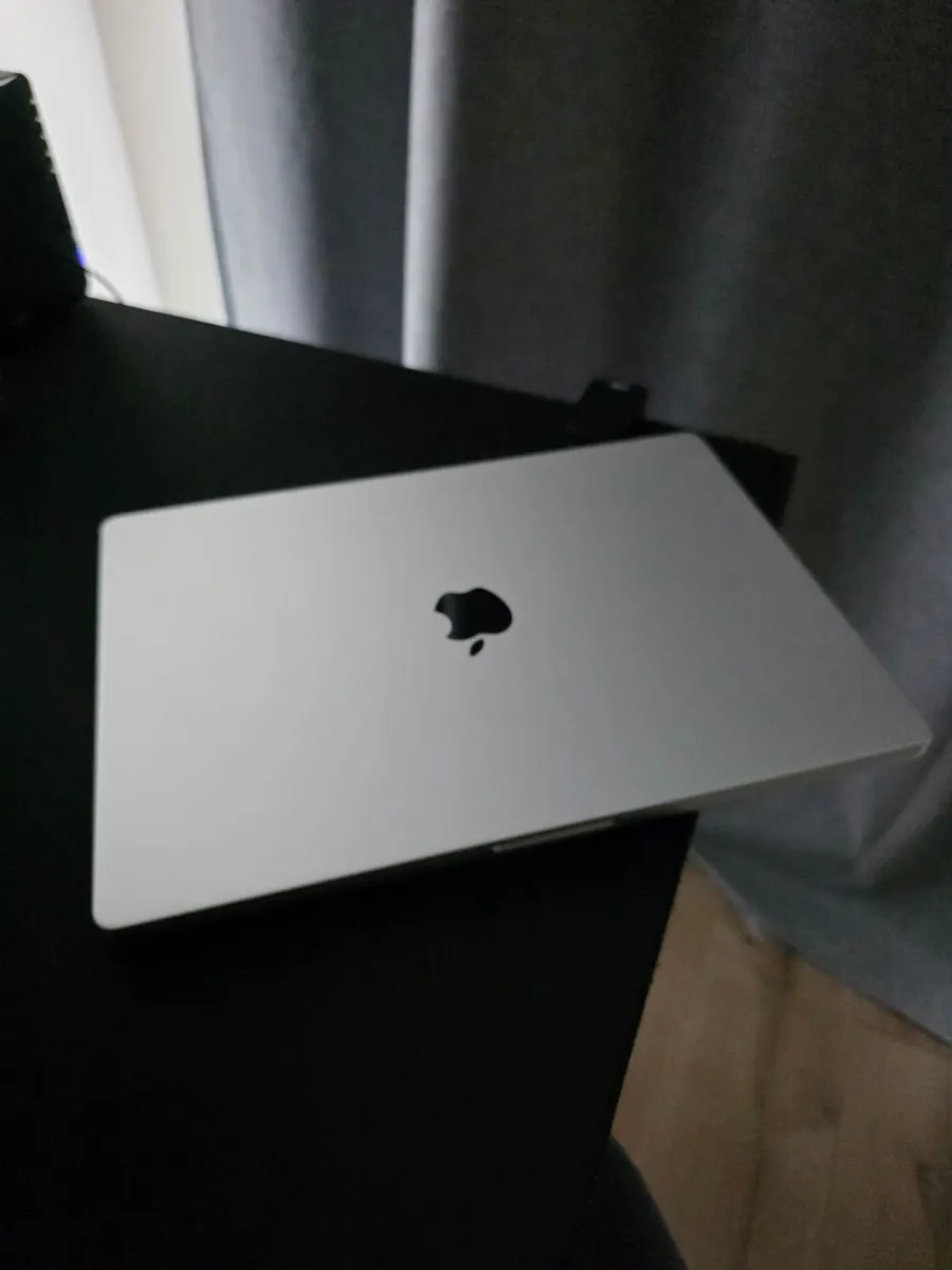 MacBook Pro M3 Pro – 16-inch, 36GB RAM, 500GB SSD - Image 3