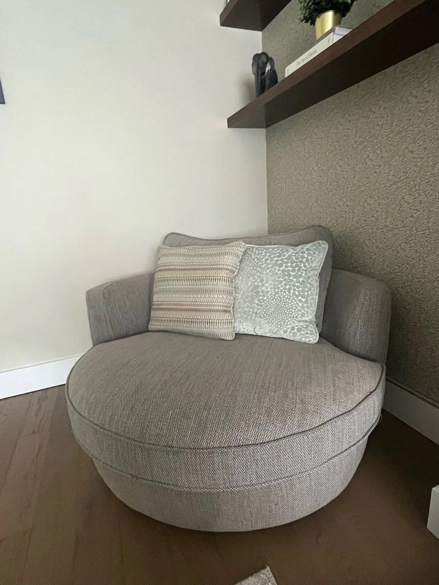 Suite (Sofa, Armchair, Cuddle Chair, Footstool) - Image 4