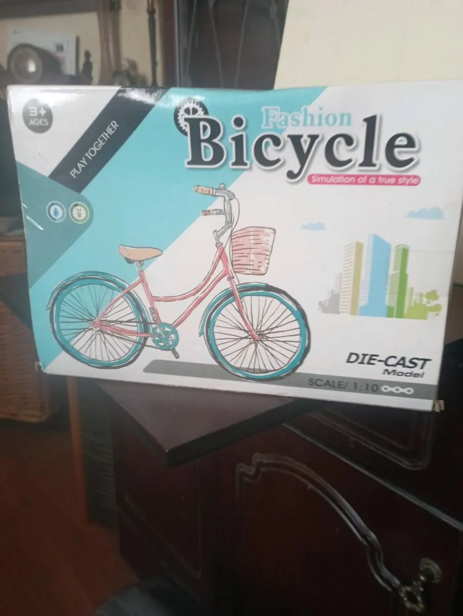 DIE-CAST MODLE  SCALE 1-10 SCALE  GRILS BICYCLE - Image 2