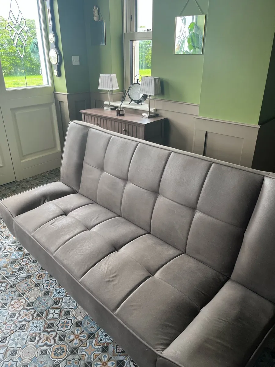 Day bed /Couch - Image 1