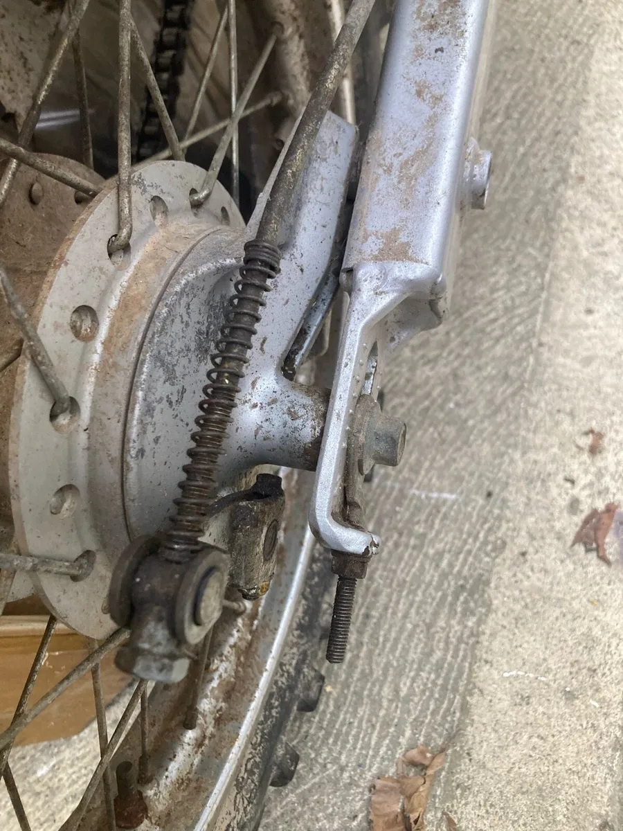 Honda XR100r off road motorcycle - Image 3