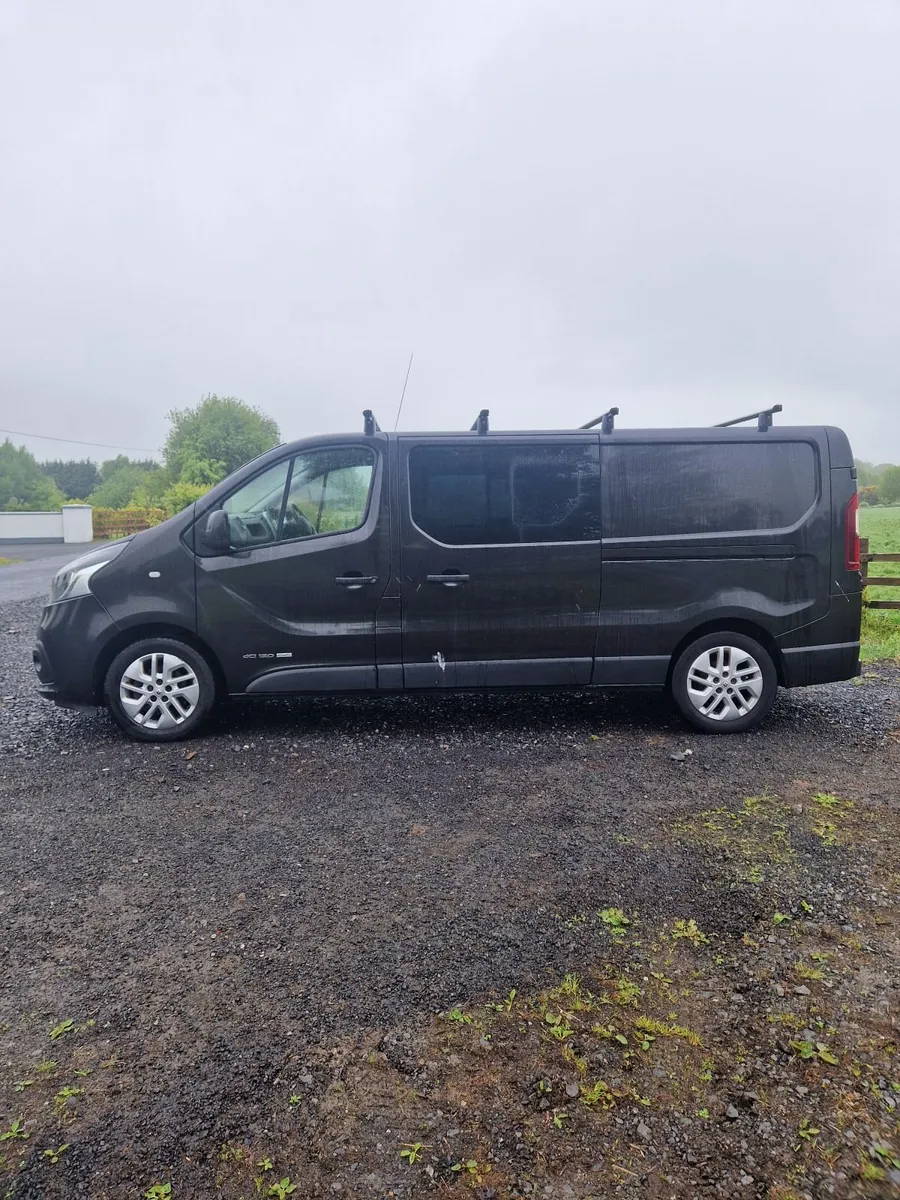 2015 Renault Trafic DCI 120 Sport Crewcab - Image 2