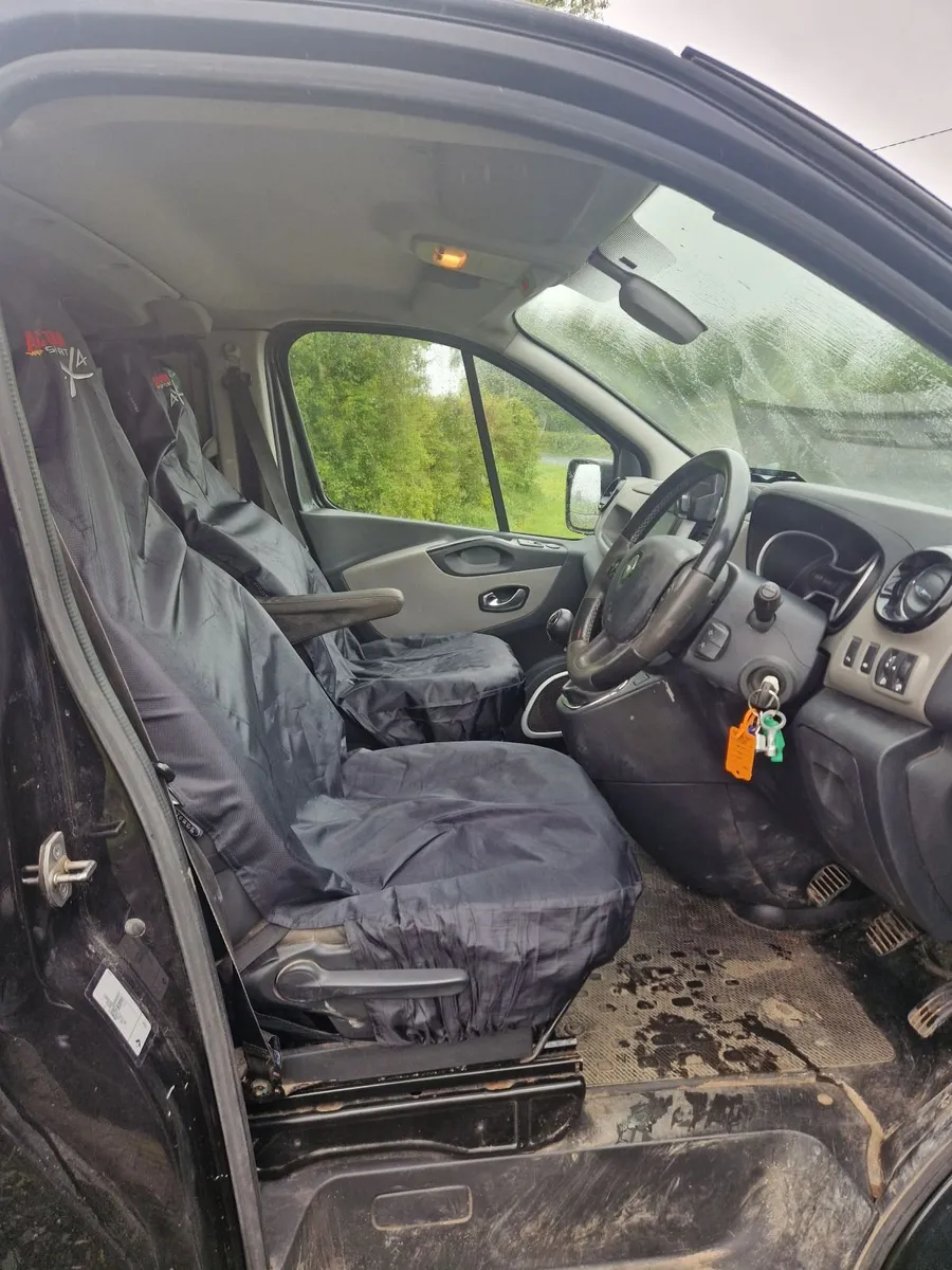 2015 Renault Trafic DCI 120 Sport Crewcab - Image 4