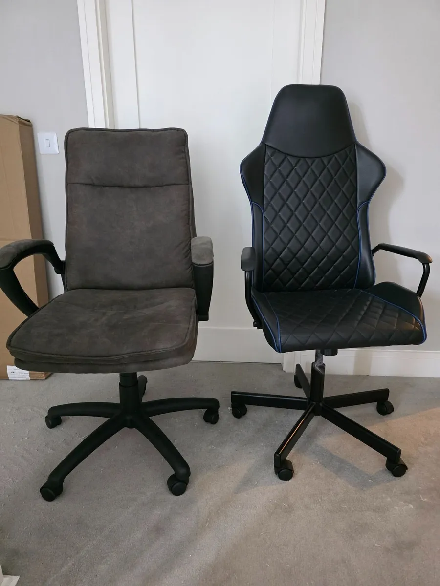 €30 desk (currently selling for €200 in-store) - Image 2