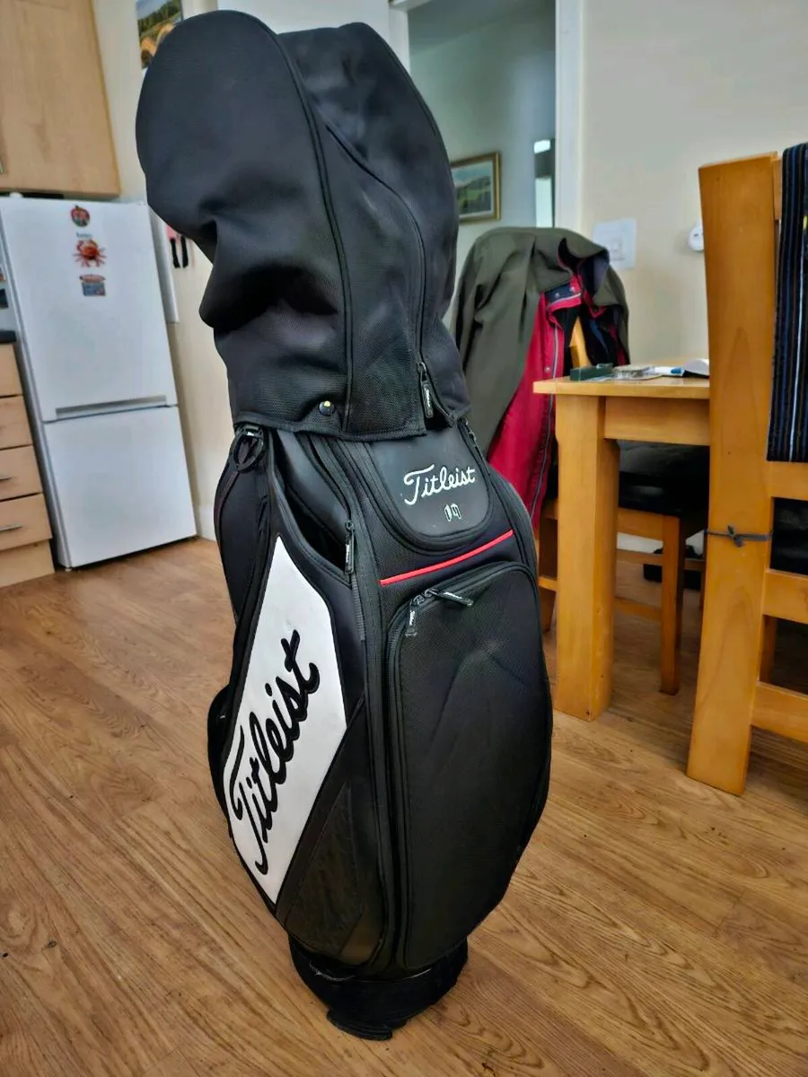 Titleist tour golf bag - Image 3