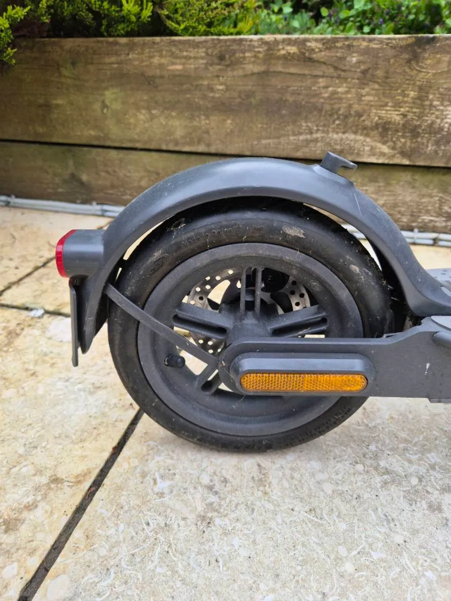 Xiaomi Mi 1S Electric Scooter - Image 4