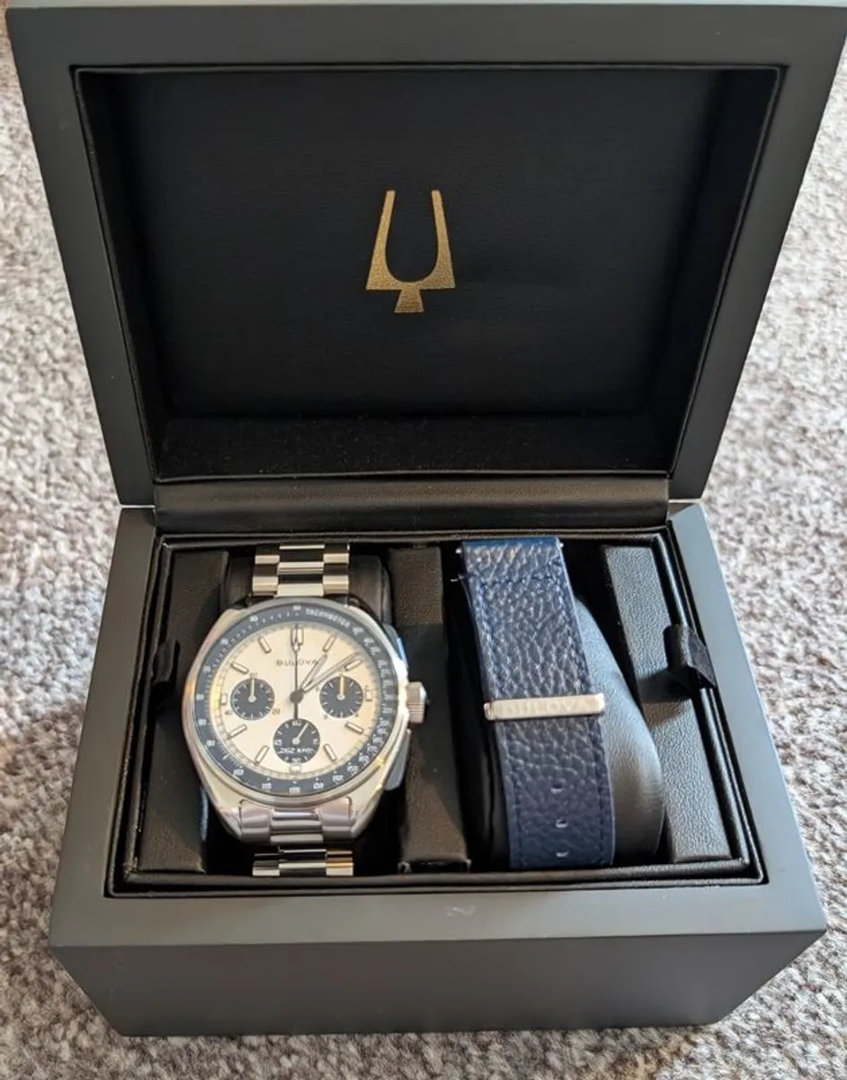 Bulova Lunar Pilot (Blue Panda) - Image 3