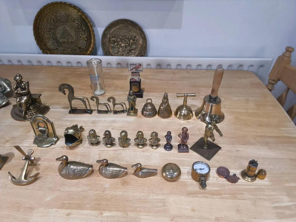 SELECTION  OF  COLLECTABLES. - Image 2