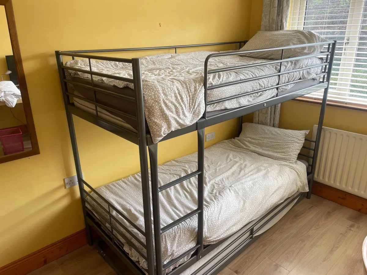Bunk beds - Image 3
