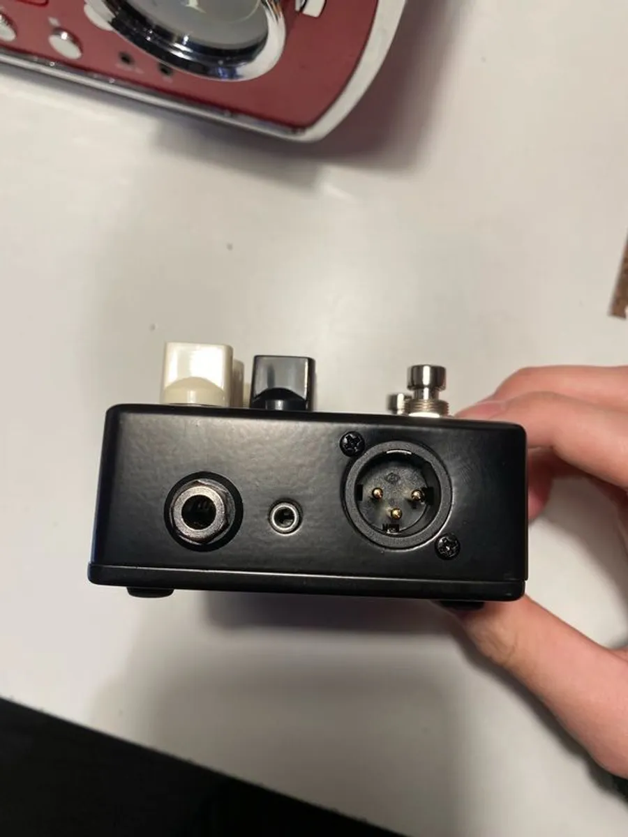 Harley Benton Acoustic Preamp Pedal - Image 4
