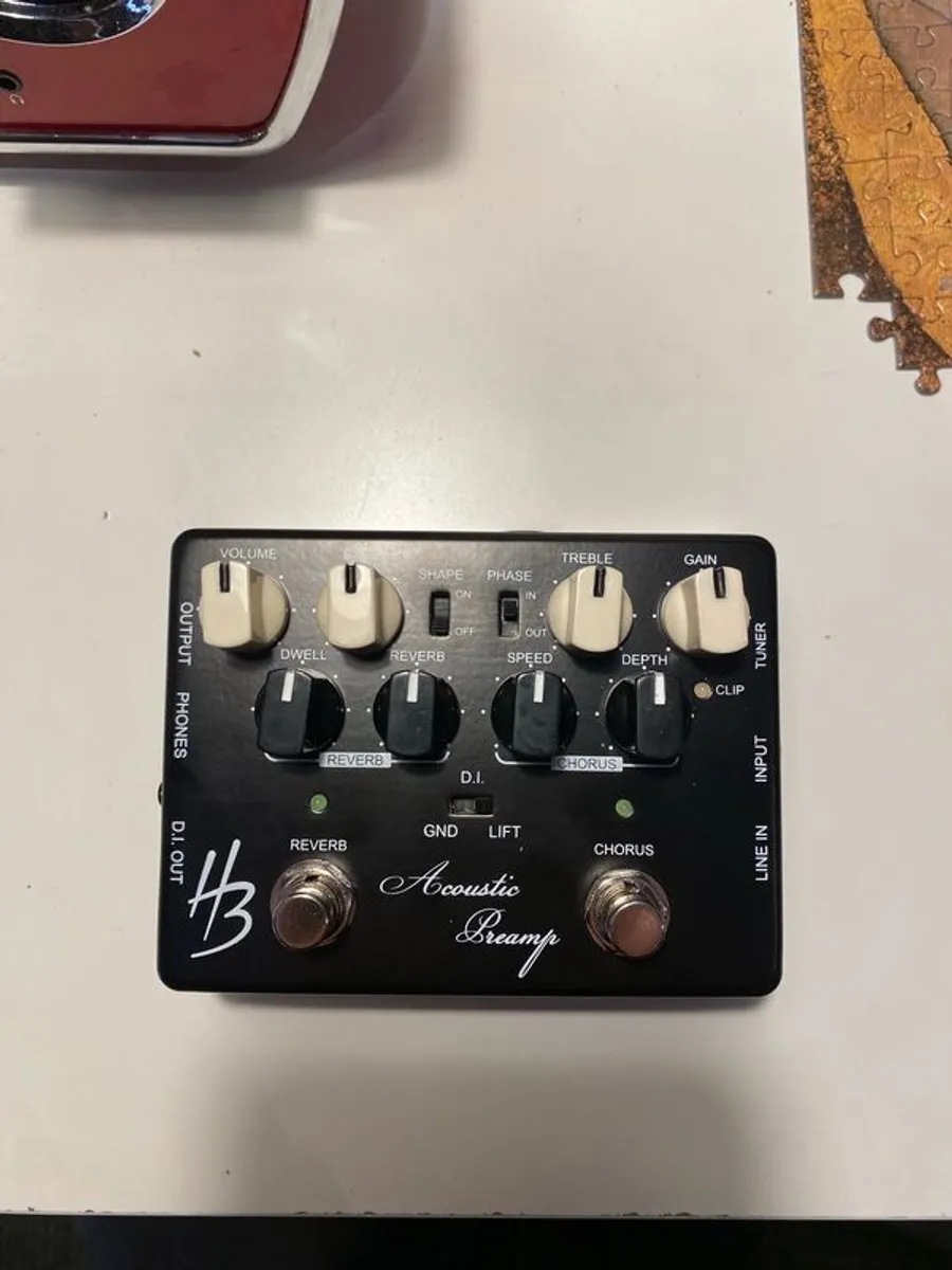 Harley Benton Acoustic Preamp Pedal - Image 1