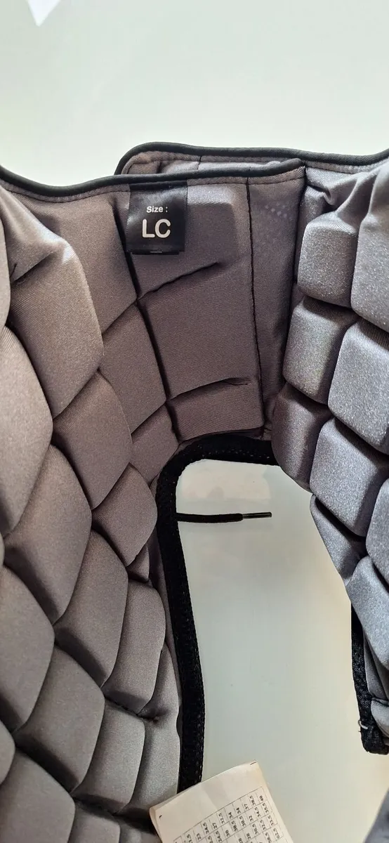 Horseriding body protector FREE - Image 2