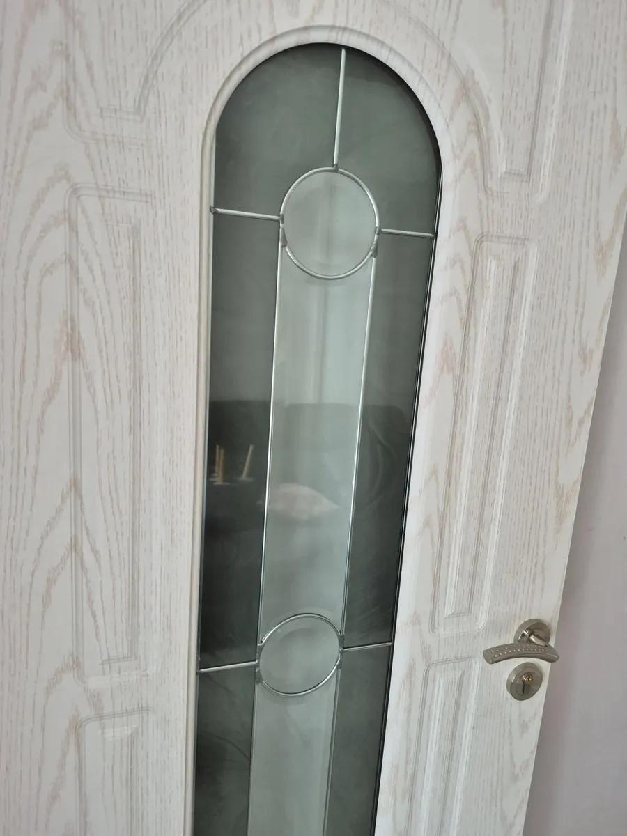 Door - Image 1