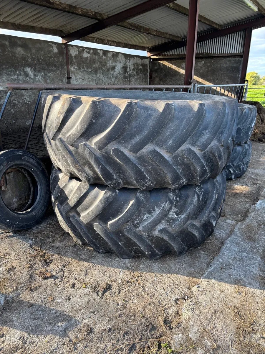 Tractor tyres - Image 1