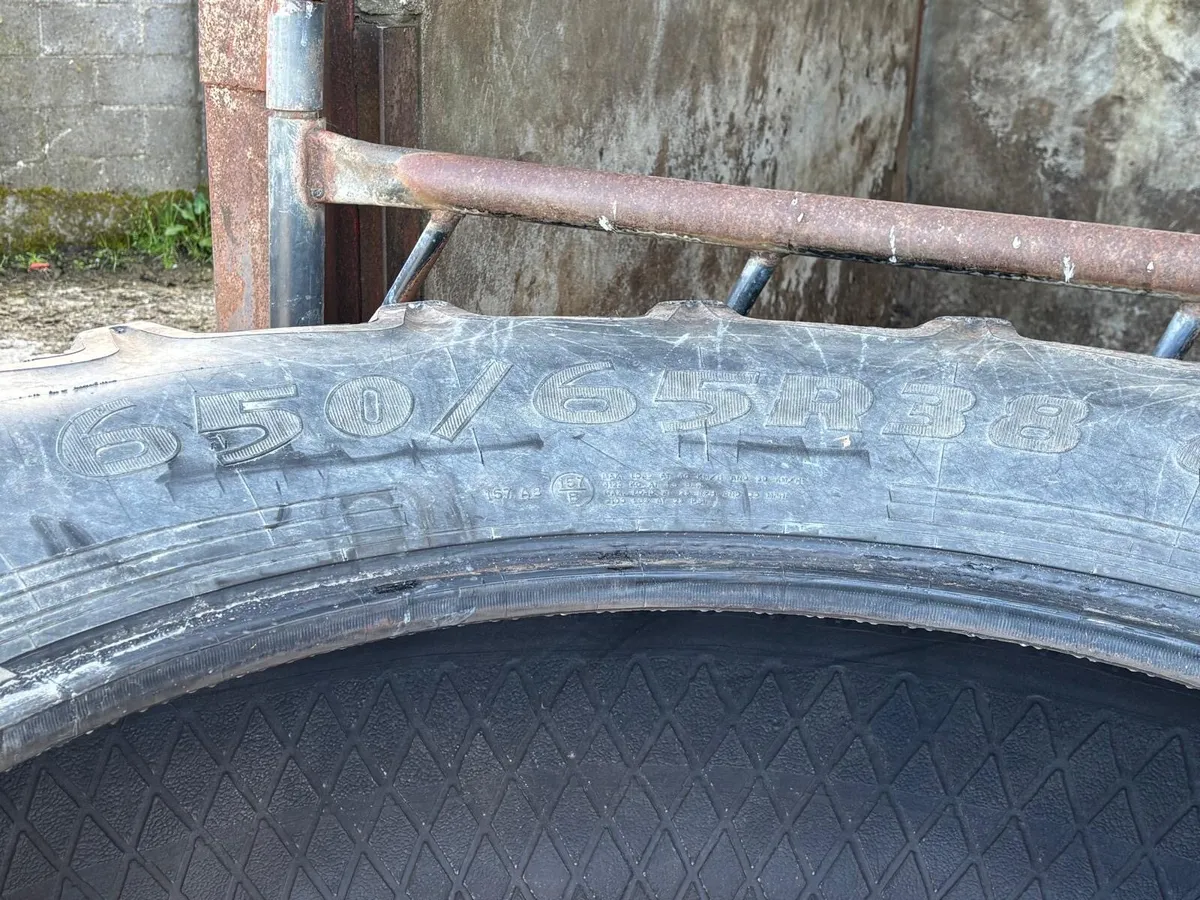 Tractor tyres - Image 2