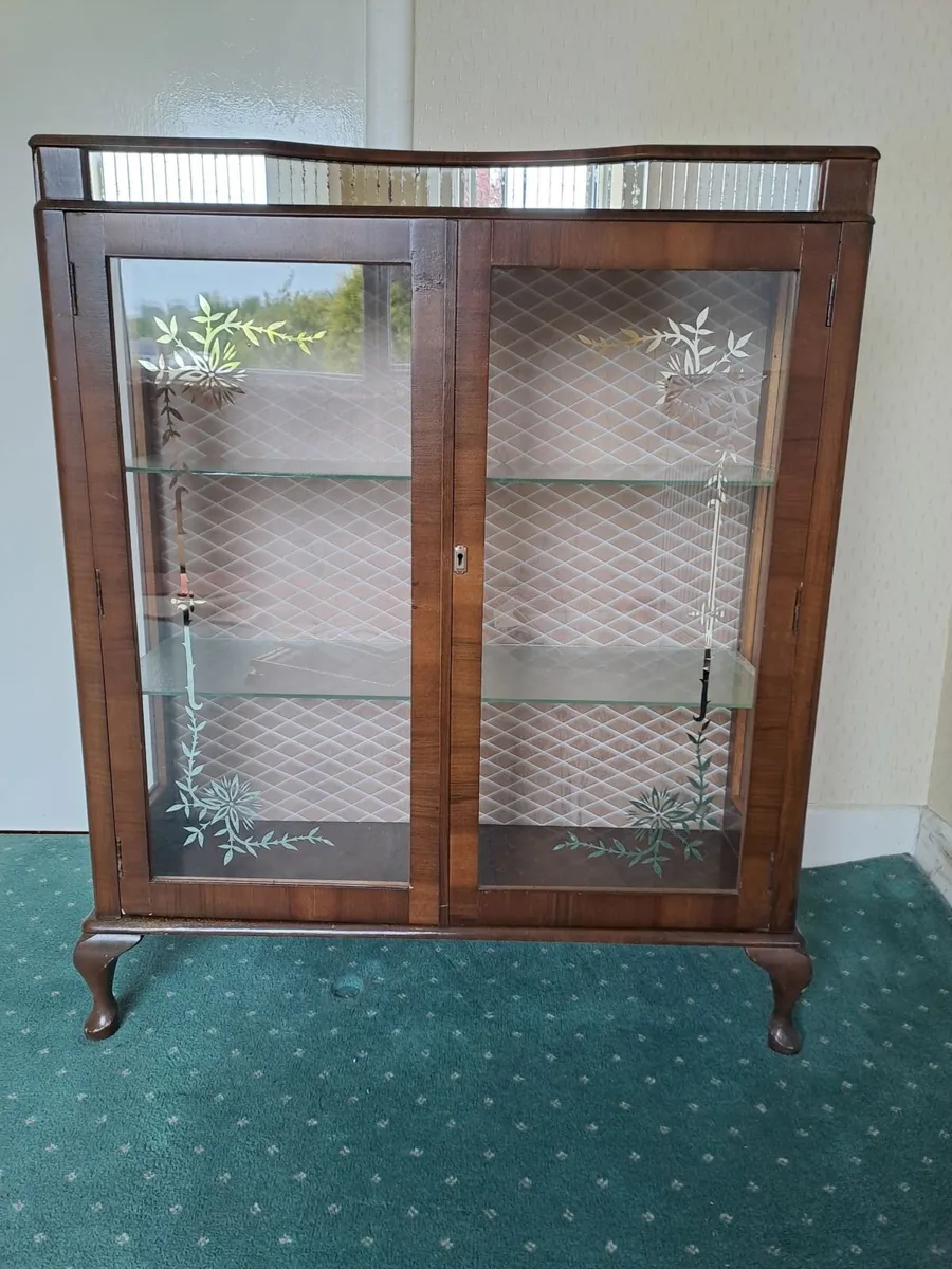 Cabinet, Diningroom Chairs - Image 3