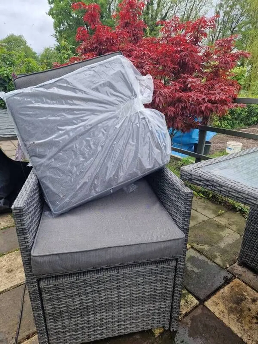garden furniture - Image 2