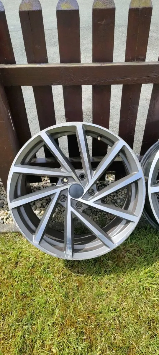 18" 5x112 Spielberg Alloys - Image 4