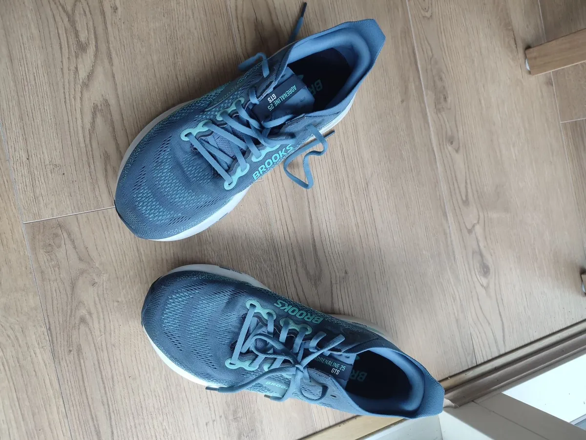 Brooks Adrenaline GTS 25 - Size UK 9 (EU 44) - Image 4