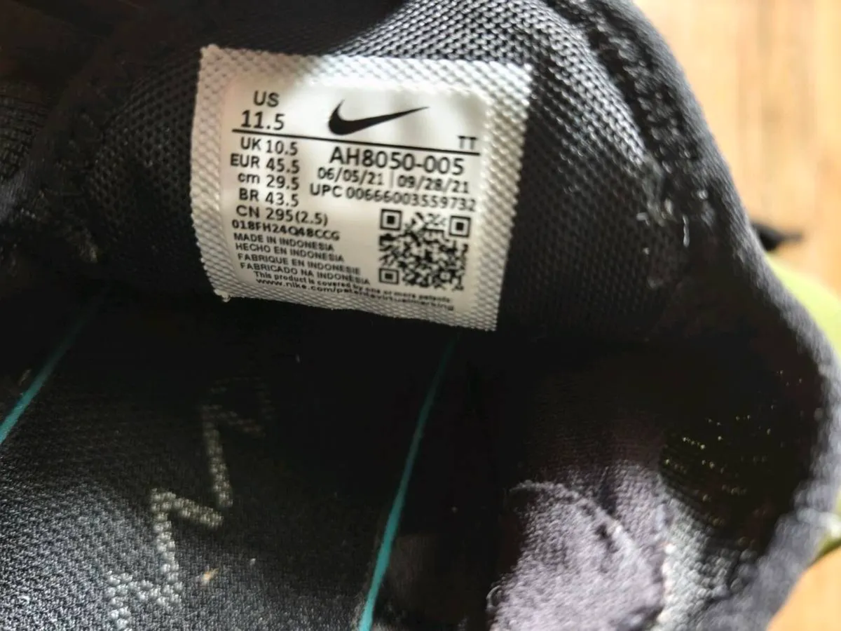 Nike Air Max 270 - Image 2