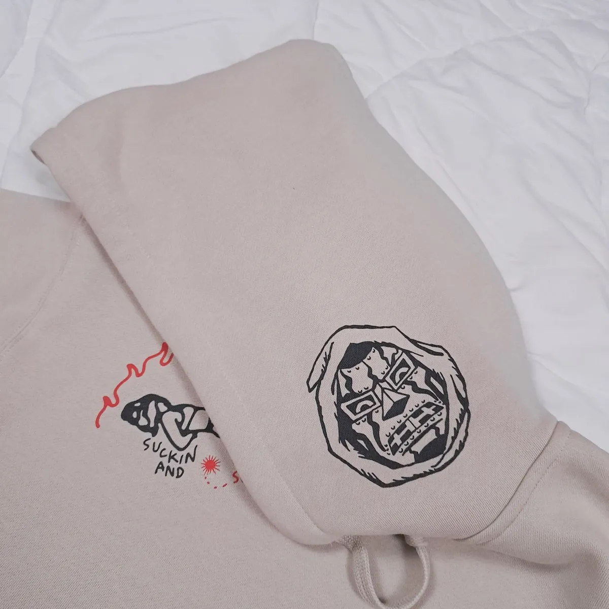 GRMY Beige Graphic Print Hoodie Size S - Image 3